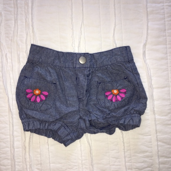 Gymboree shorts bundle, SZ 3T - Picture 2 of 5